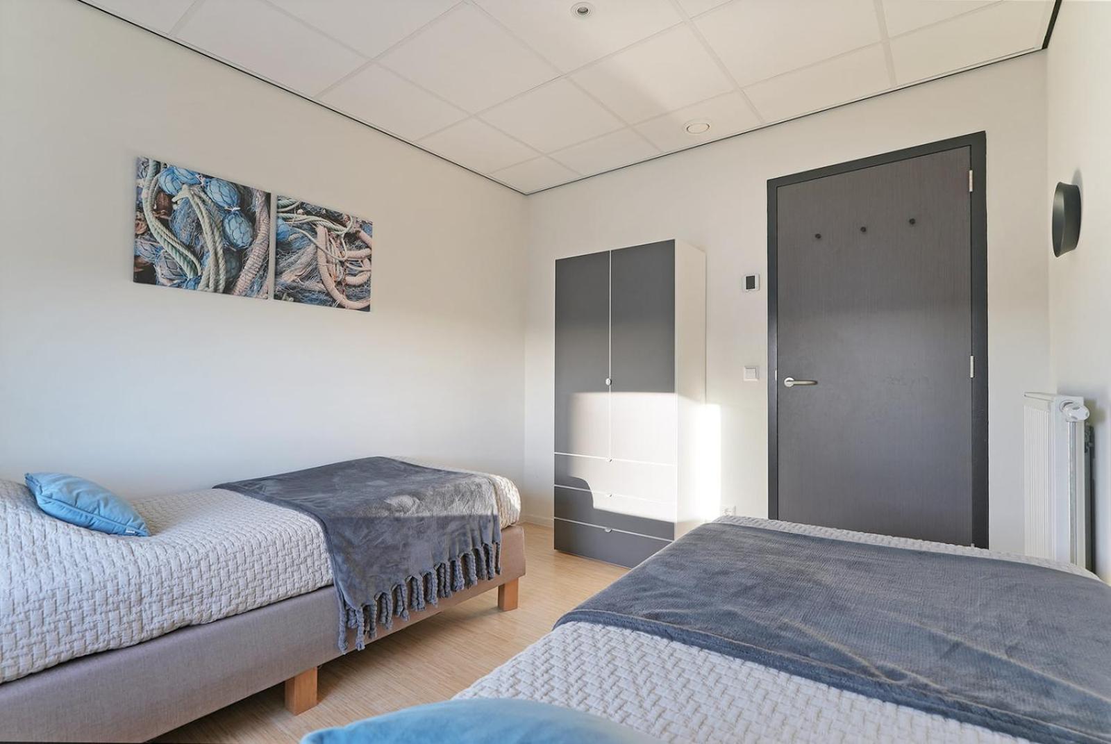 Dock Hotel 斯泰伦丹 外观 照片
