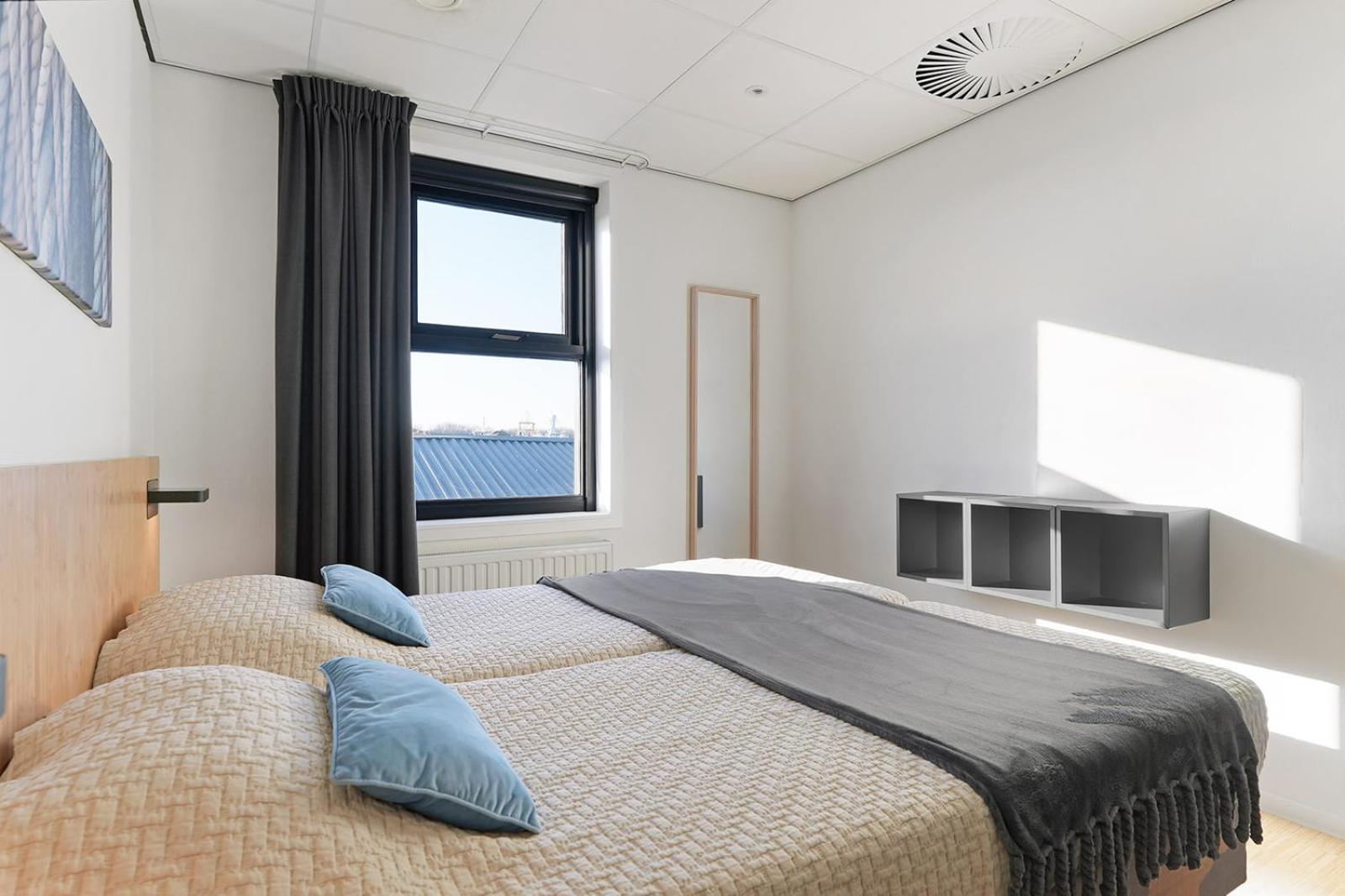 Dock Hotel 斯泰伦丹 外观 照片